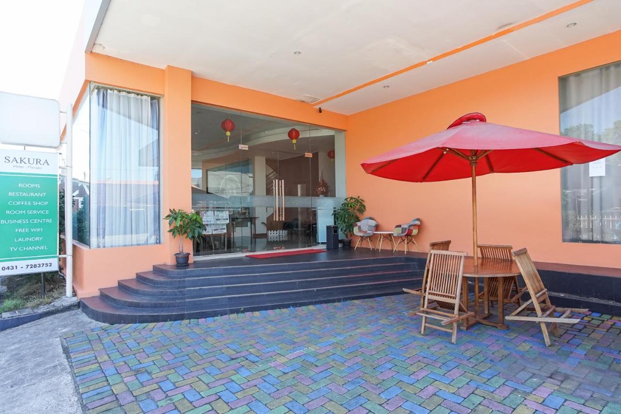 Hotel Royal Manado Exteriér fotografie