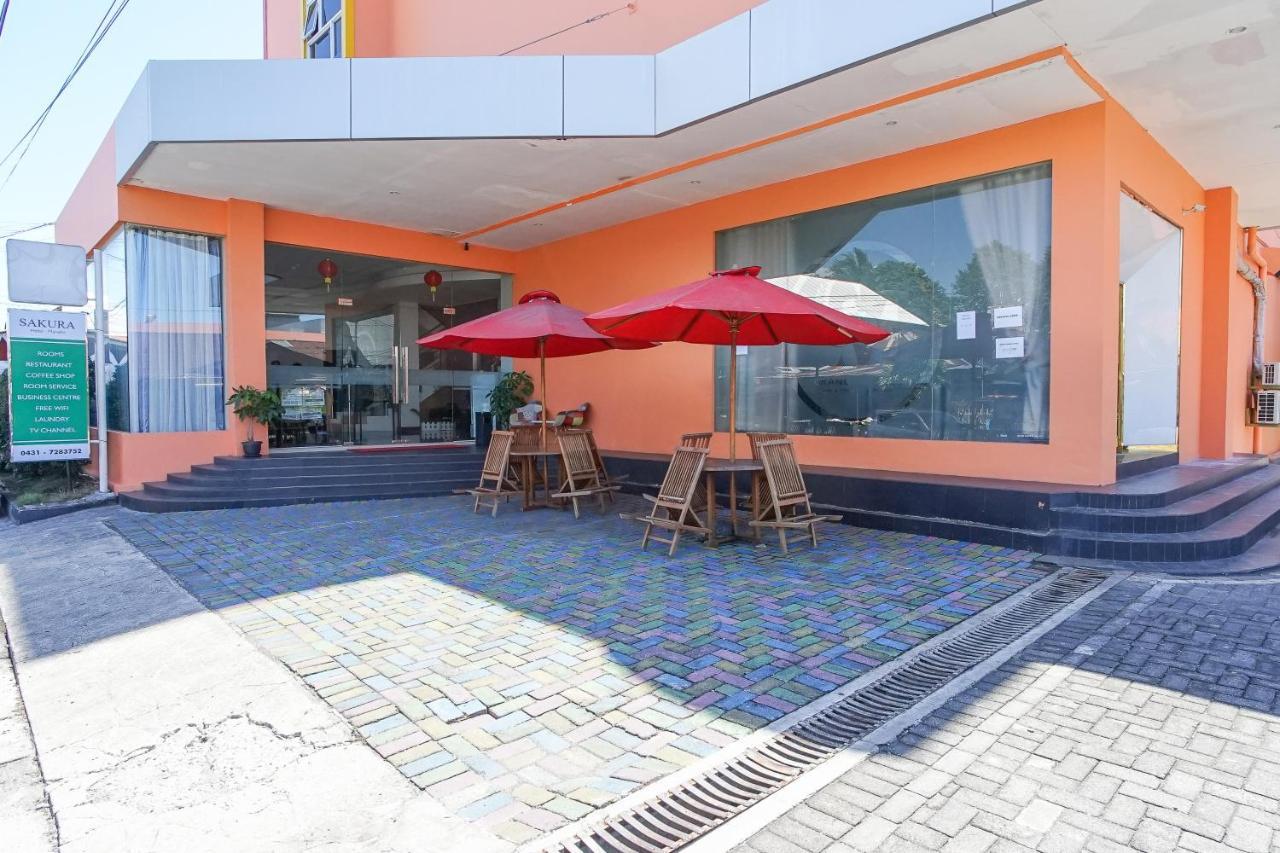 Hotel Royal Manado Exteriér fotografie